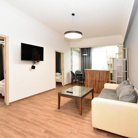 Rent Inn Yerevan On Chaykovski Street Екстериор снимка