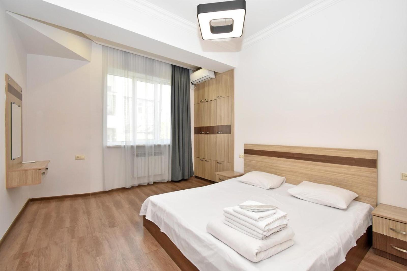 Rent Inn Yerevan On Chaykovski Street Екстериор снимка