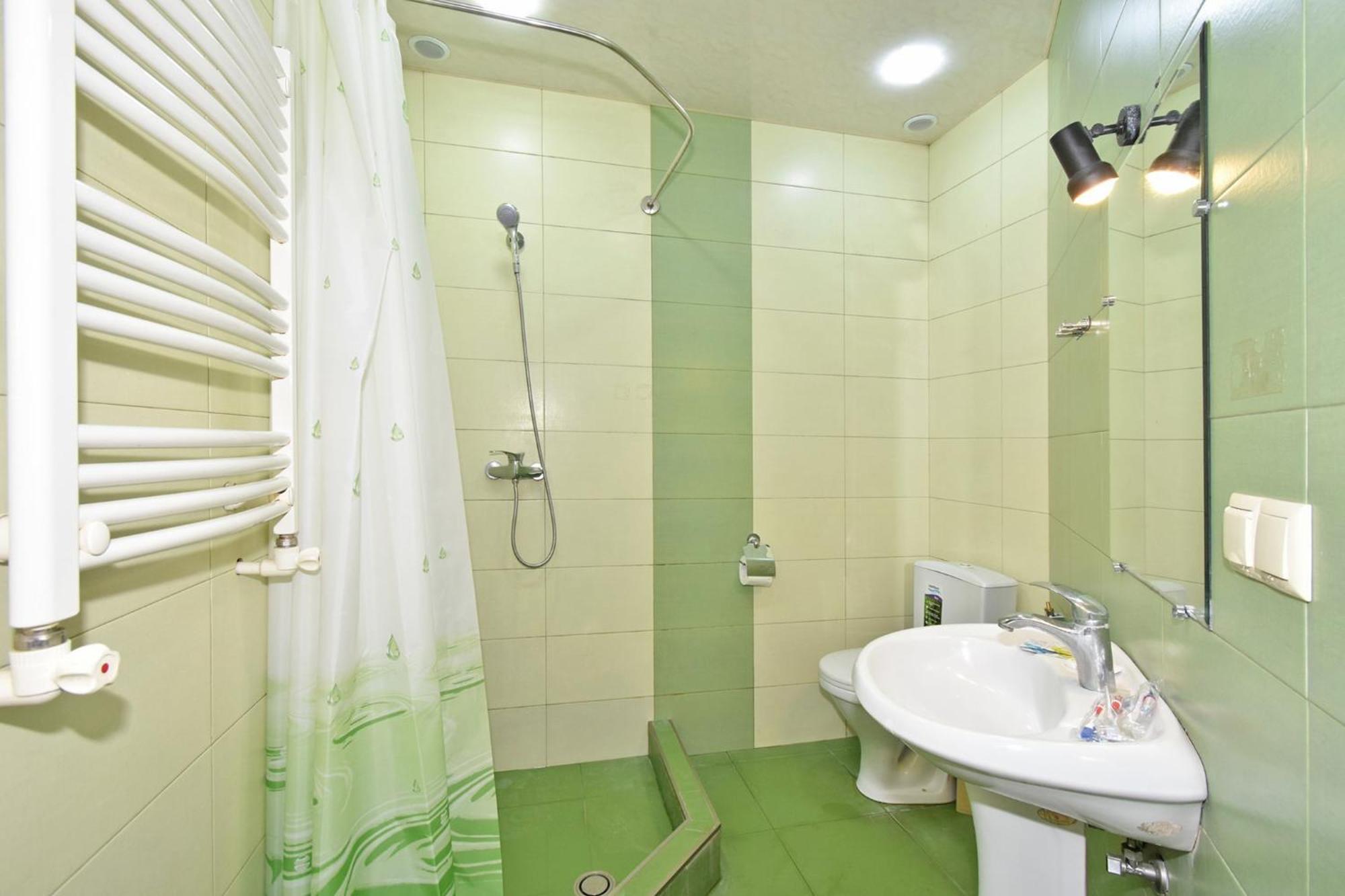 Rent Inn Yerevan On Chaykovski Street Екстериор снимка